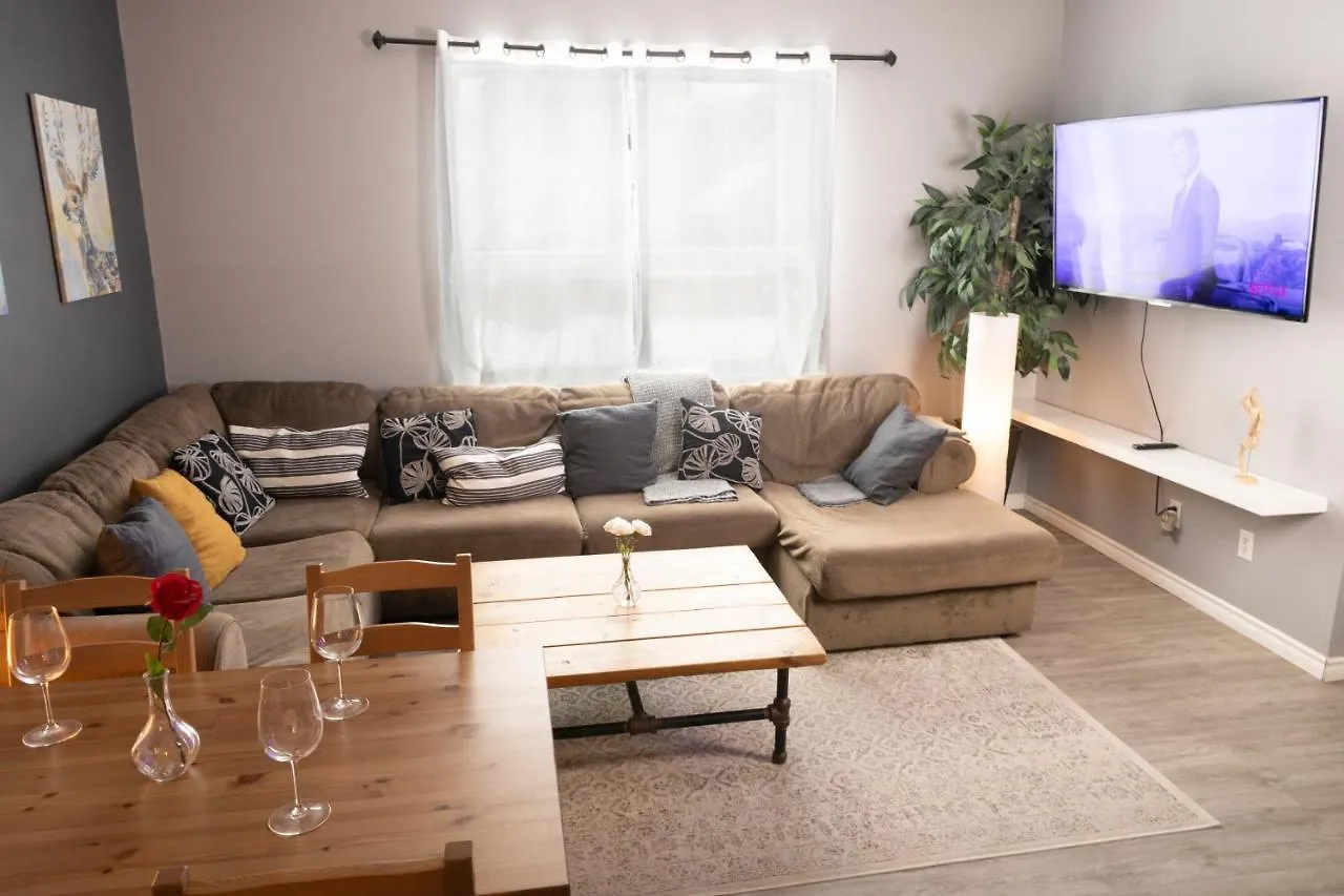 Cozy Home In Downtown וויניפג